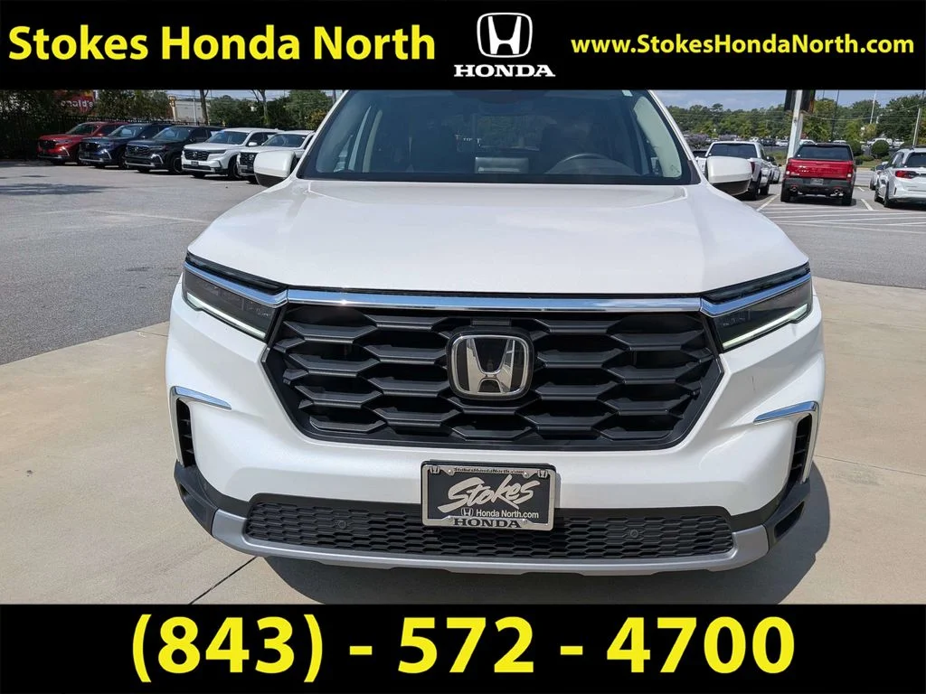 Certified Used 2025 White Honda EX-L image 11