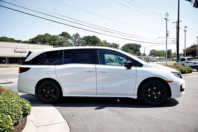 2026 Honda Odyssey Sport L - Photo 15