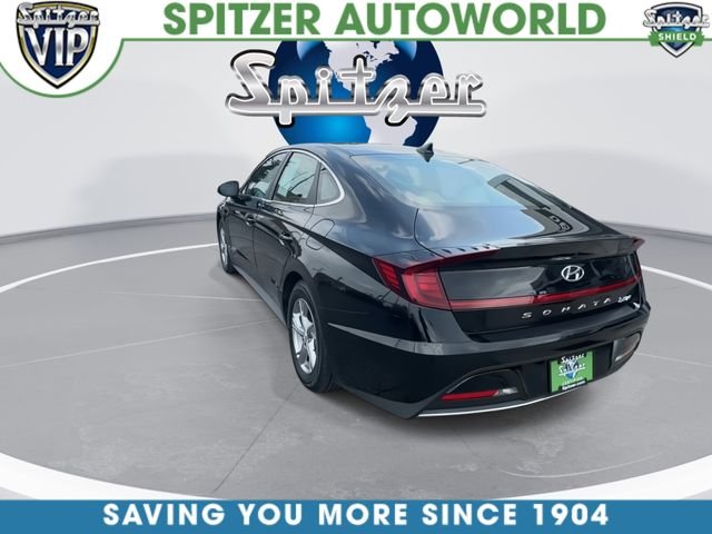 Certified Used 2023 Black Hyundai SE image 7
