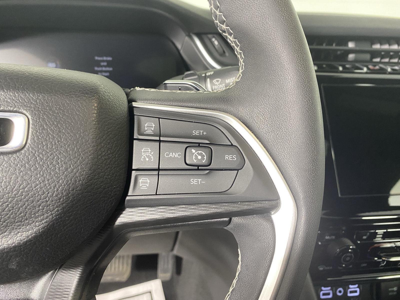 Used 2023 Bright White Clearcoat Jeep Altitude X image 22