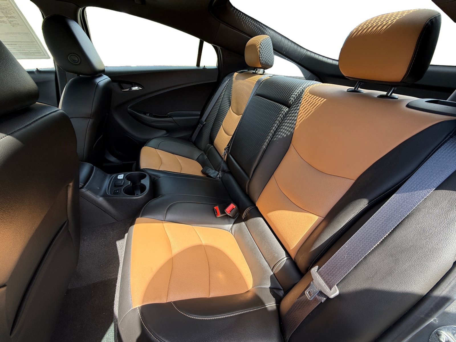 Used 2016 Gray Metallic Chevrolet Premier image 16