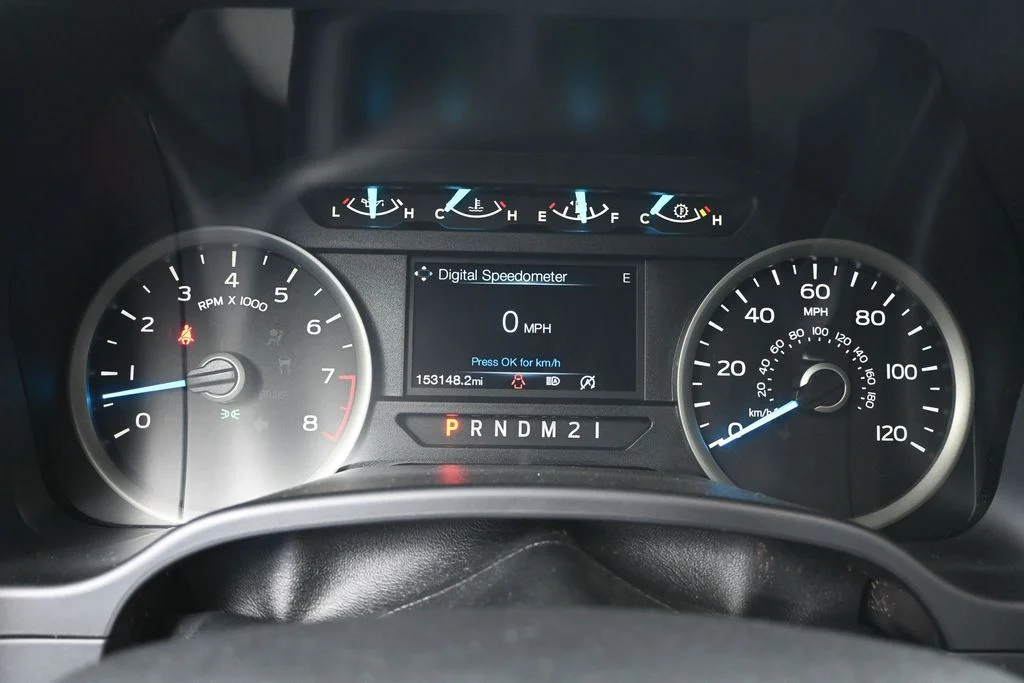 Used 2020 Blue Ford XLT image 31