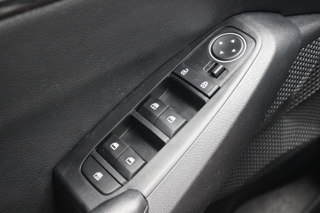 Used 2022 Gray Kia EX image 20