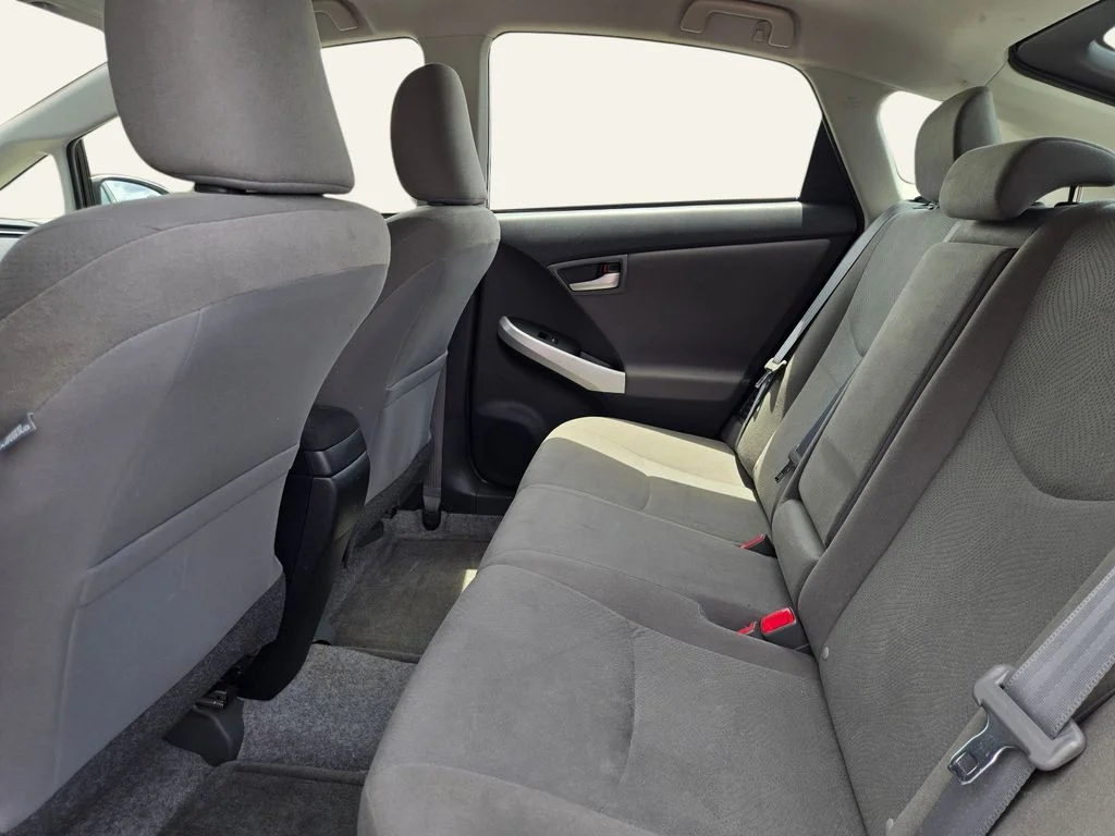 Used 2015 Silver Toyota Two image 13