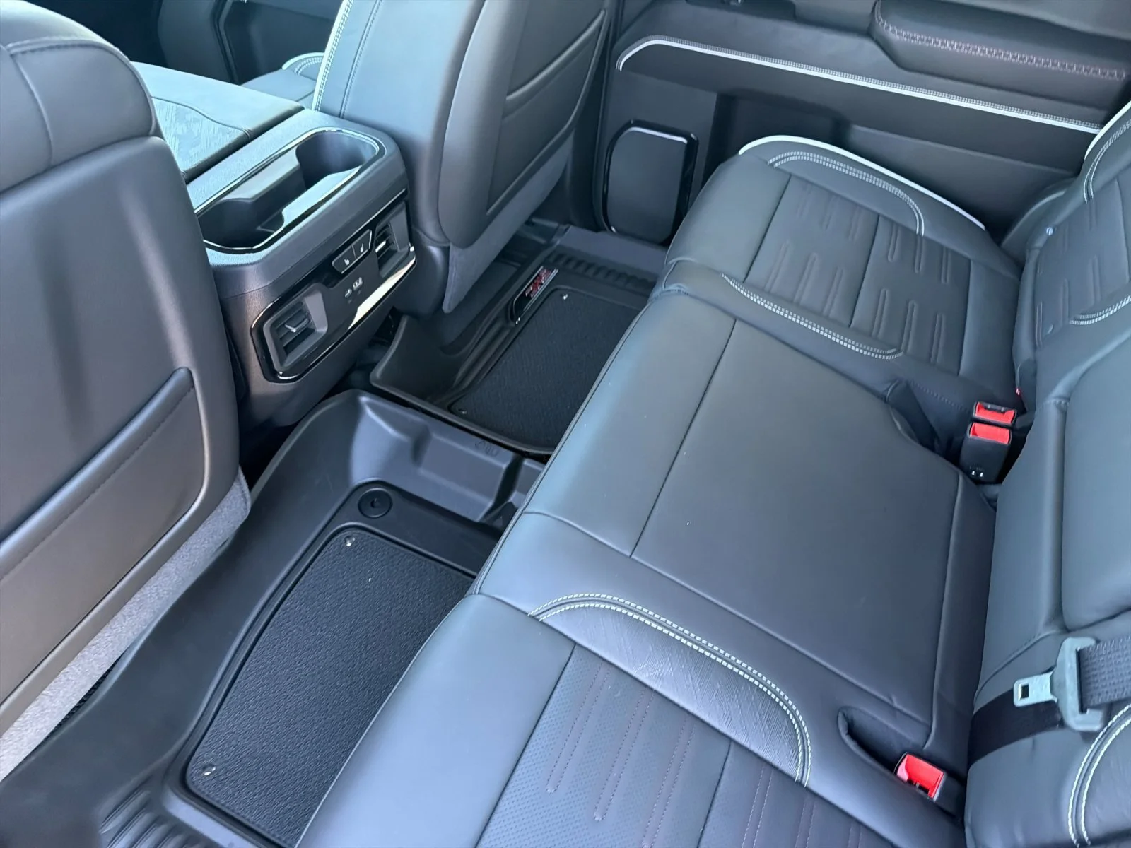 2026 GMC Sierra 2500HD AT4X - Photo 11