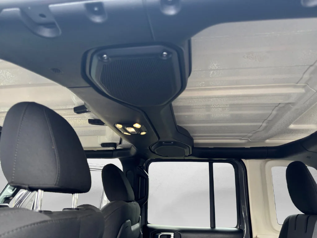 Used 2021 Gray Jeep Unlimited Rubicon 4xe image 14