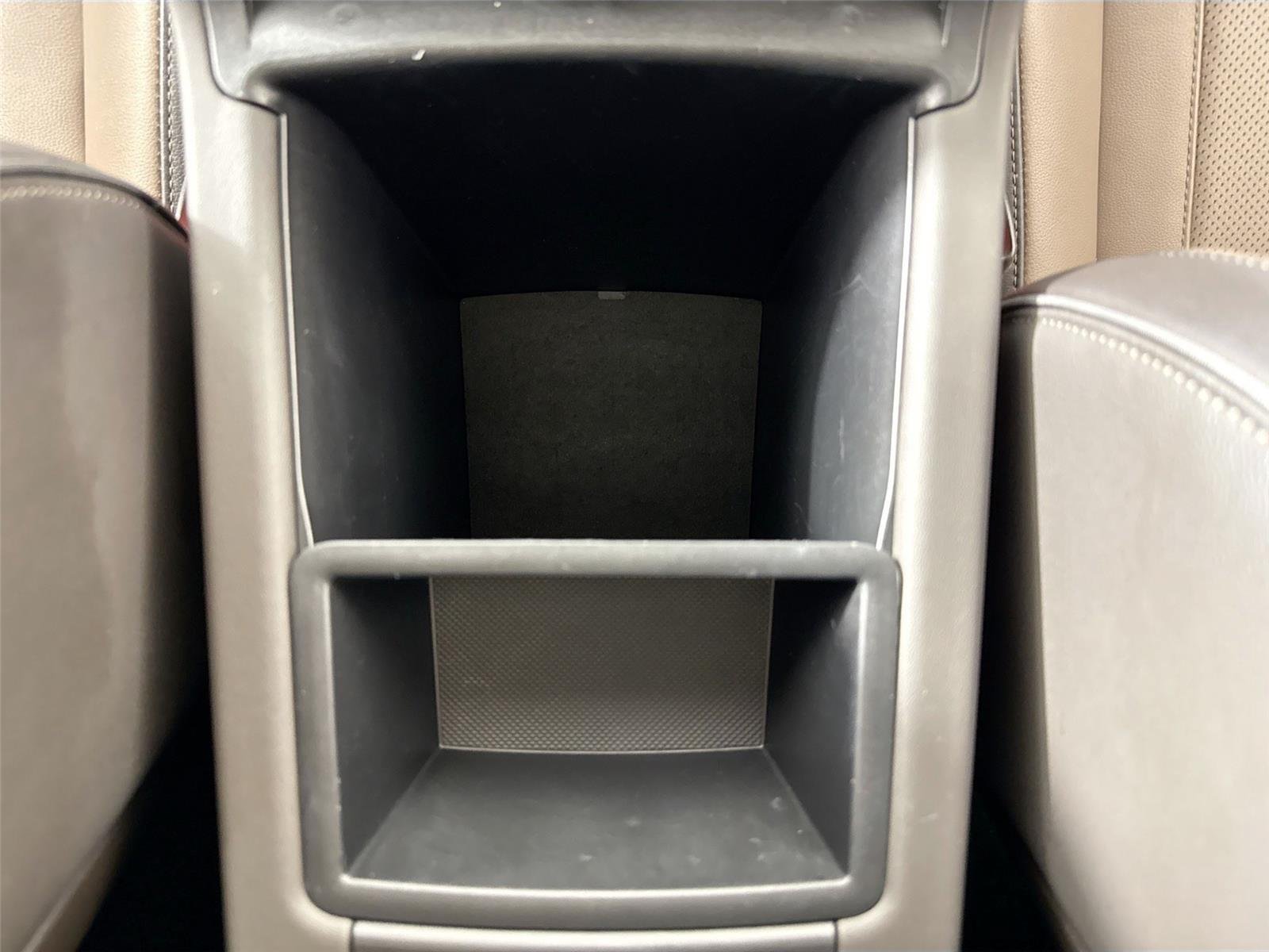 Used 2022 Quartz White Hyundai SEL Premium image 35