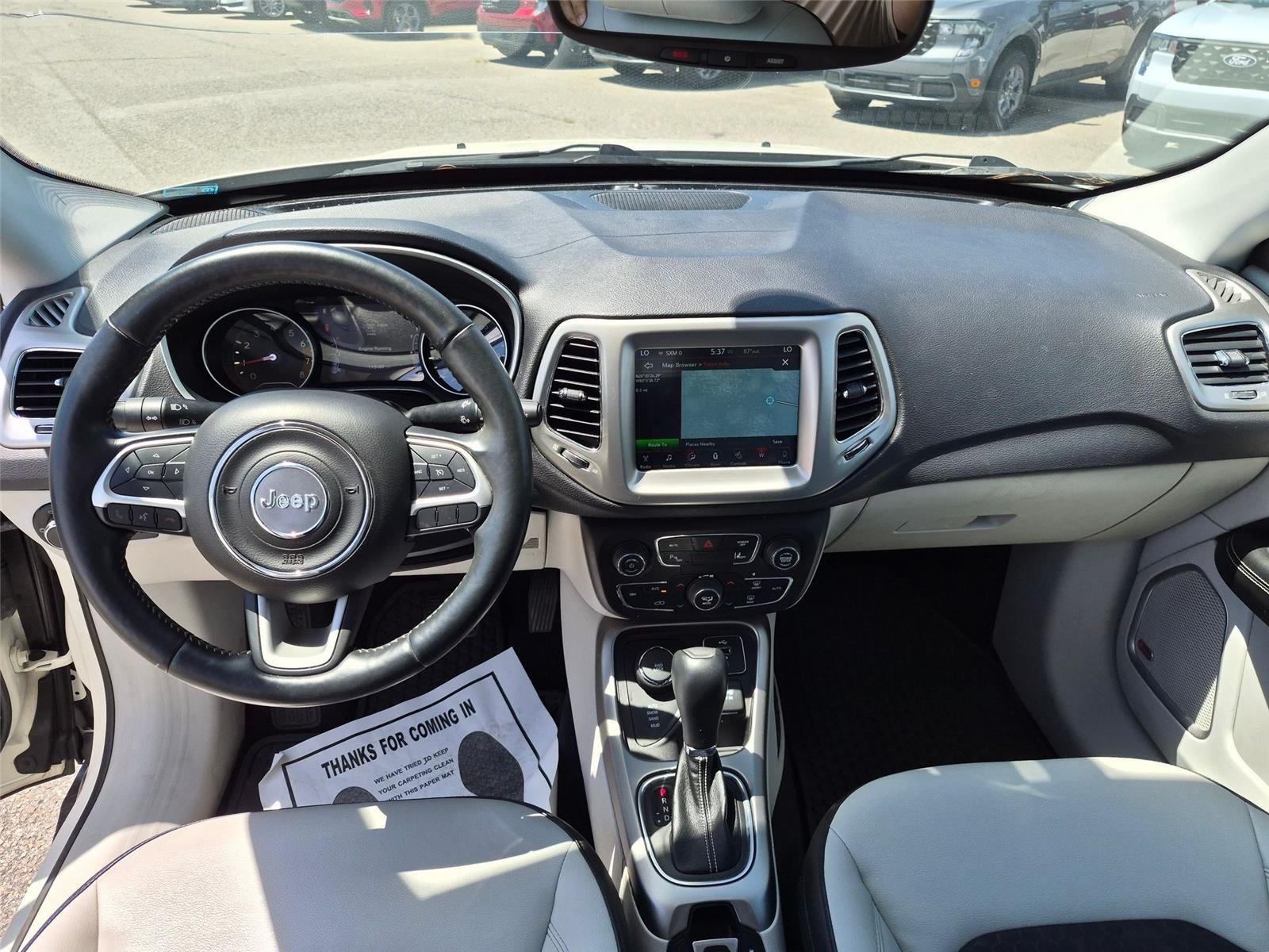 Used 2018 White Clearcoat Jeep Latitude image 28