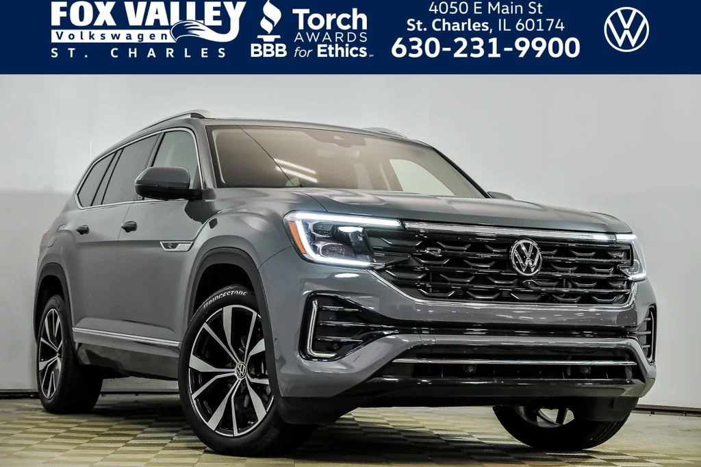 2025 Volkswagen Atlas 2.0T SEL Premium R-Line 4MOTION's photo