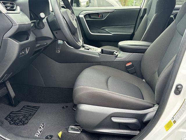 Certified Used 2024 ICE CAP Toyota  image 20