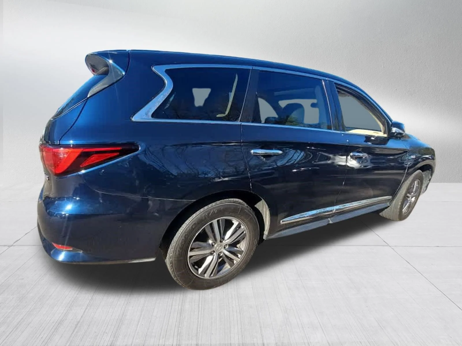 Used 2020 Hermosa Blue INFINITI PURE image 4