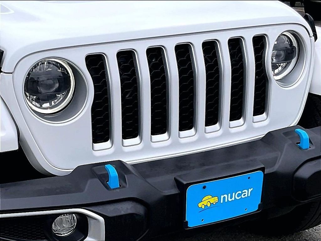 Used 2023 White Jeep Sahara 4xe image 32
