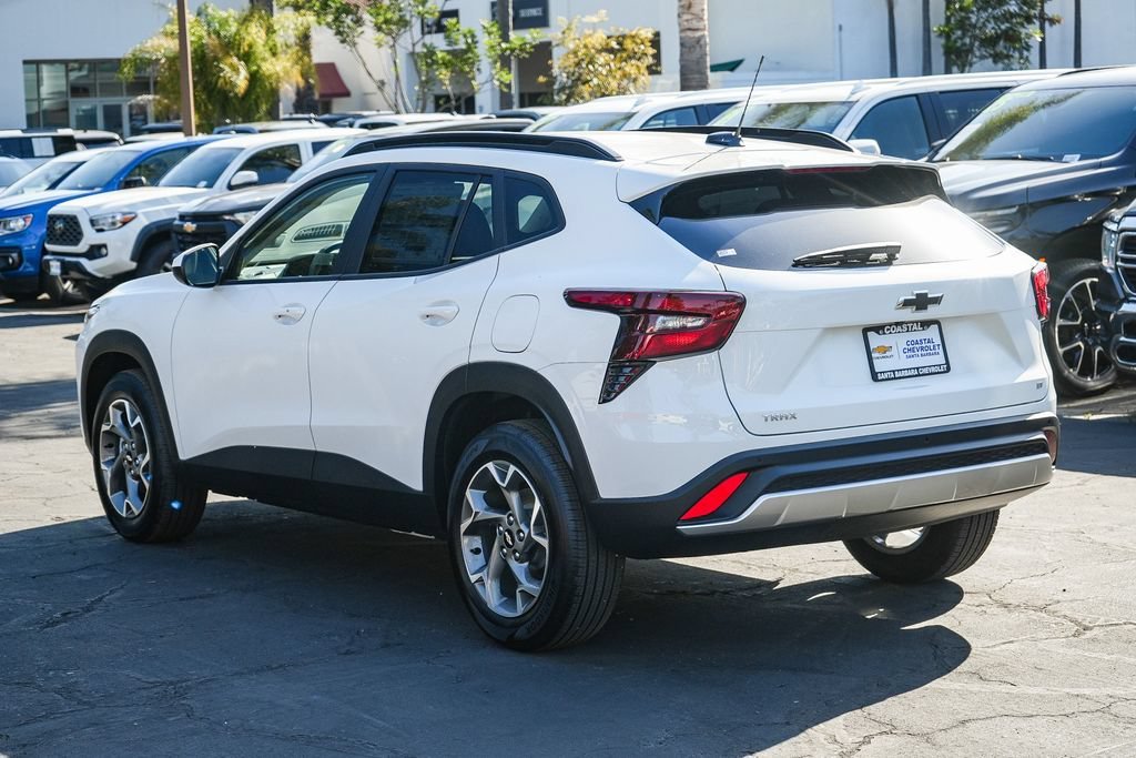 New 2026 Summit White Chevrolet LT image 4