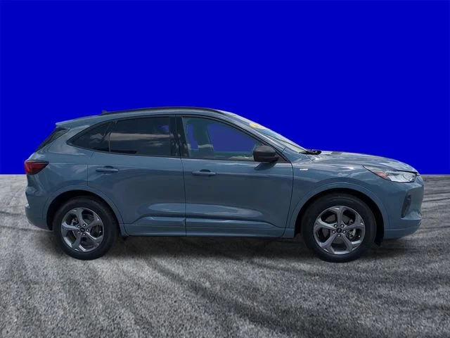 Certified Used 2023 Vapor Blue Ford ST-Line image 3