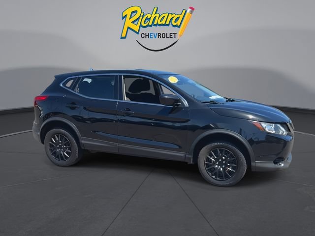 Used 2018 Nissan Rogue Sport S with VIN JN1BJ1CR5JW260756 for sale in Cheshire, CT