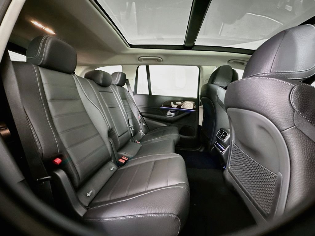 New 2026 Twilight Blue Metallic Mercedes-Benz GLS 450 image 29