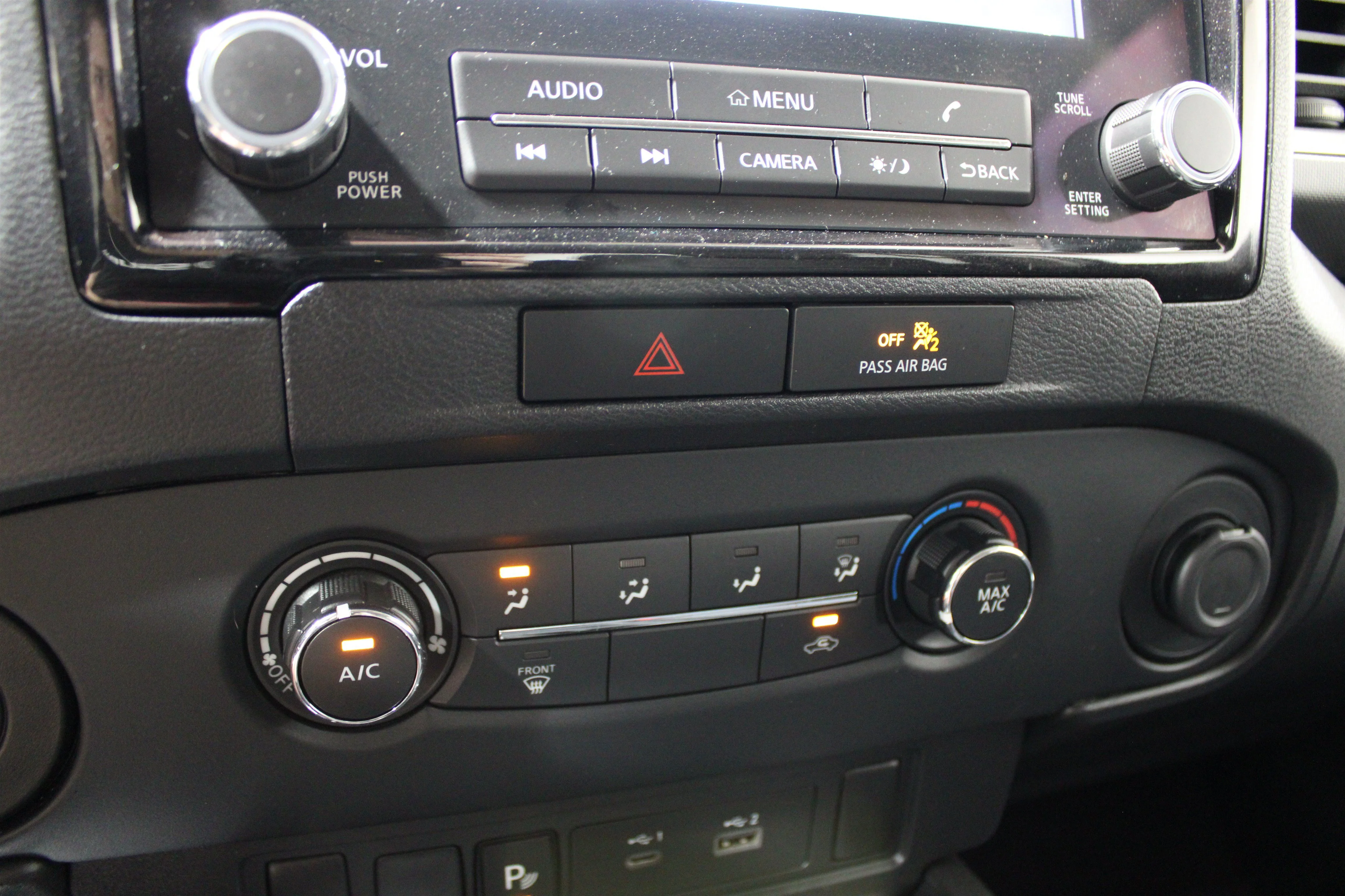 2022 Nissan Frontier SV - Photo 16