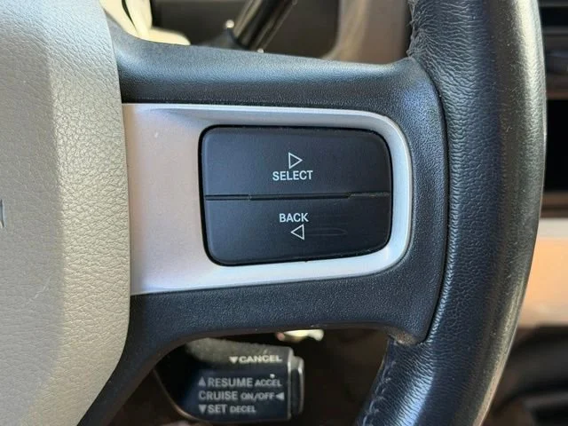 Used 2010 Red Dodge SLT/Sport/TRX image 34