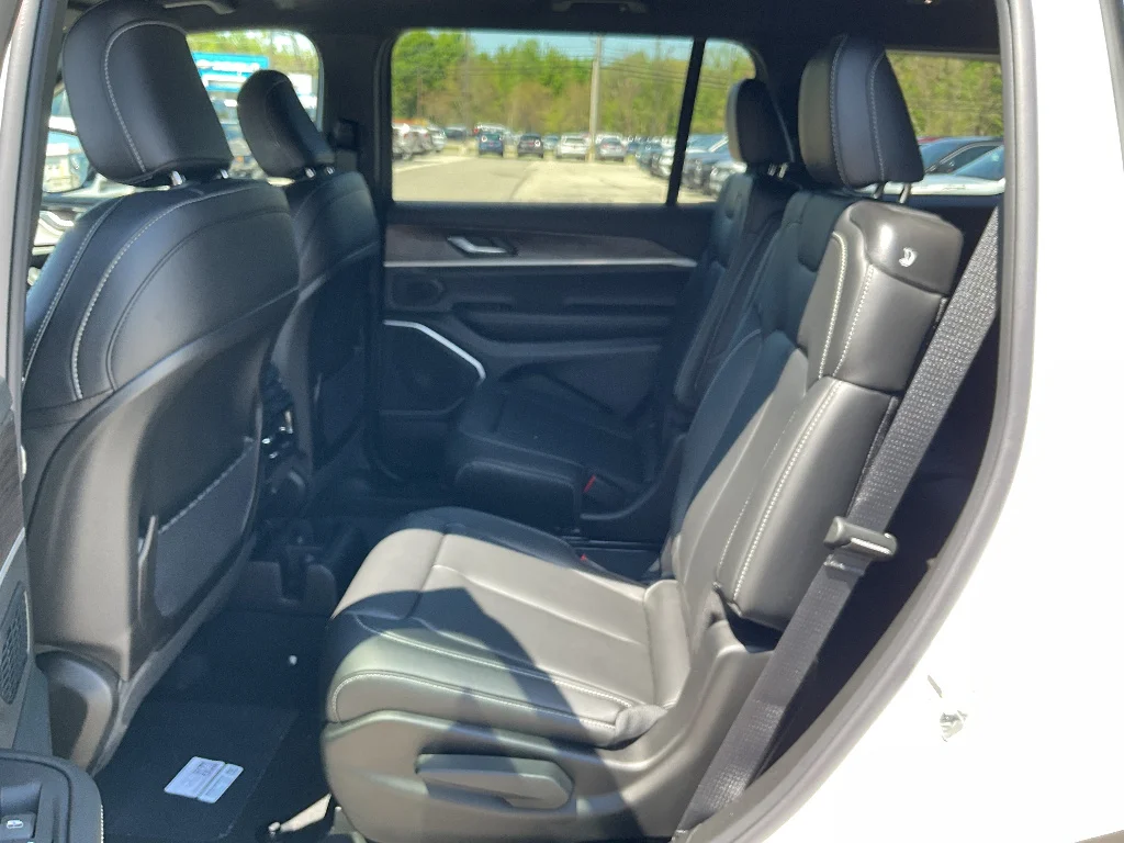New 2026 Bright White Clearcoat Jeep Limited image 9