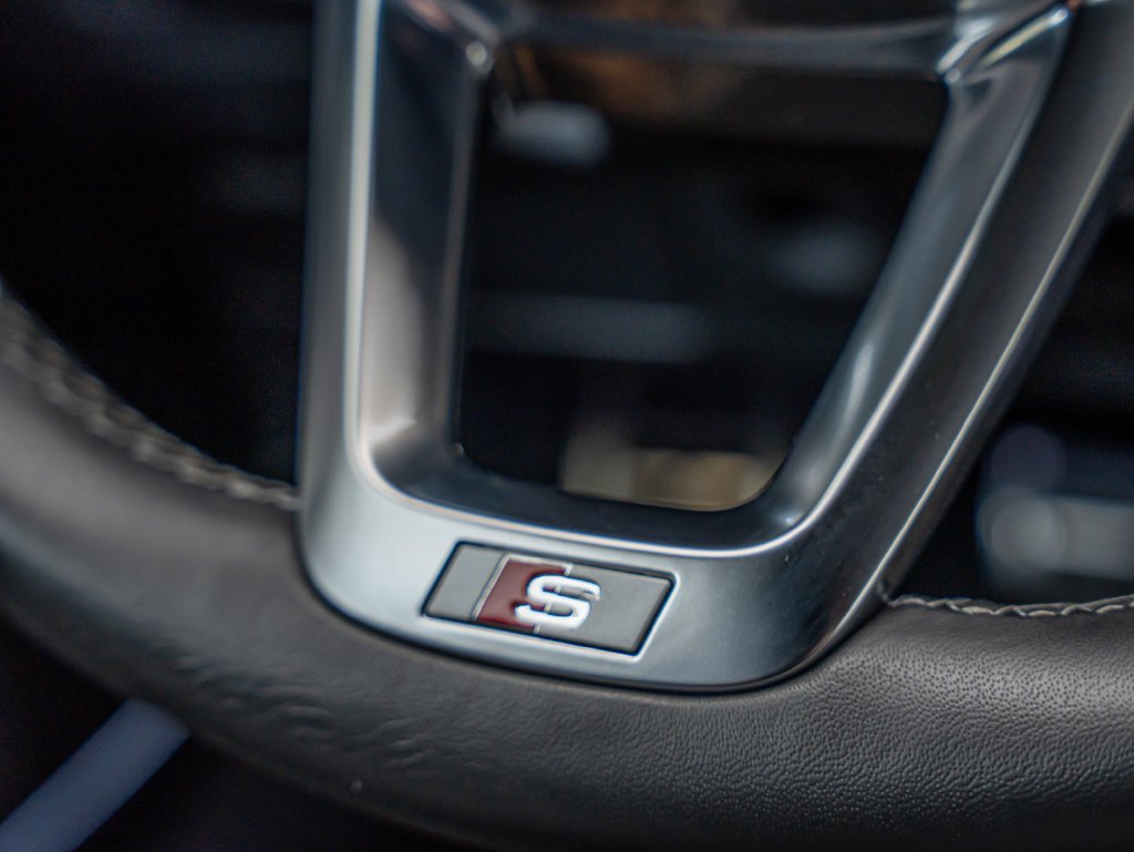 Used 2024 Mythos Black Metallic Audi Premium Plus image 33