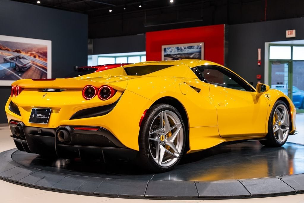 Used 2021 Giallo Modena Ferrari Base image 48