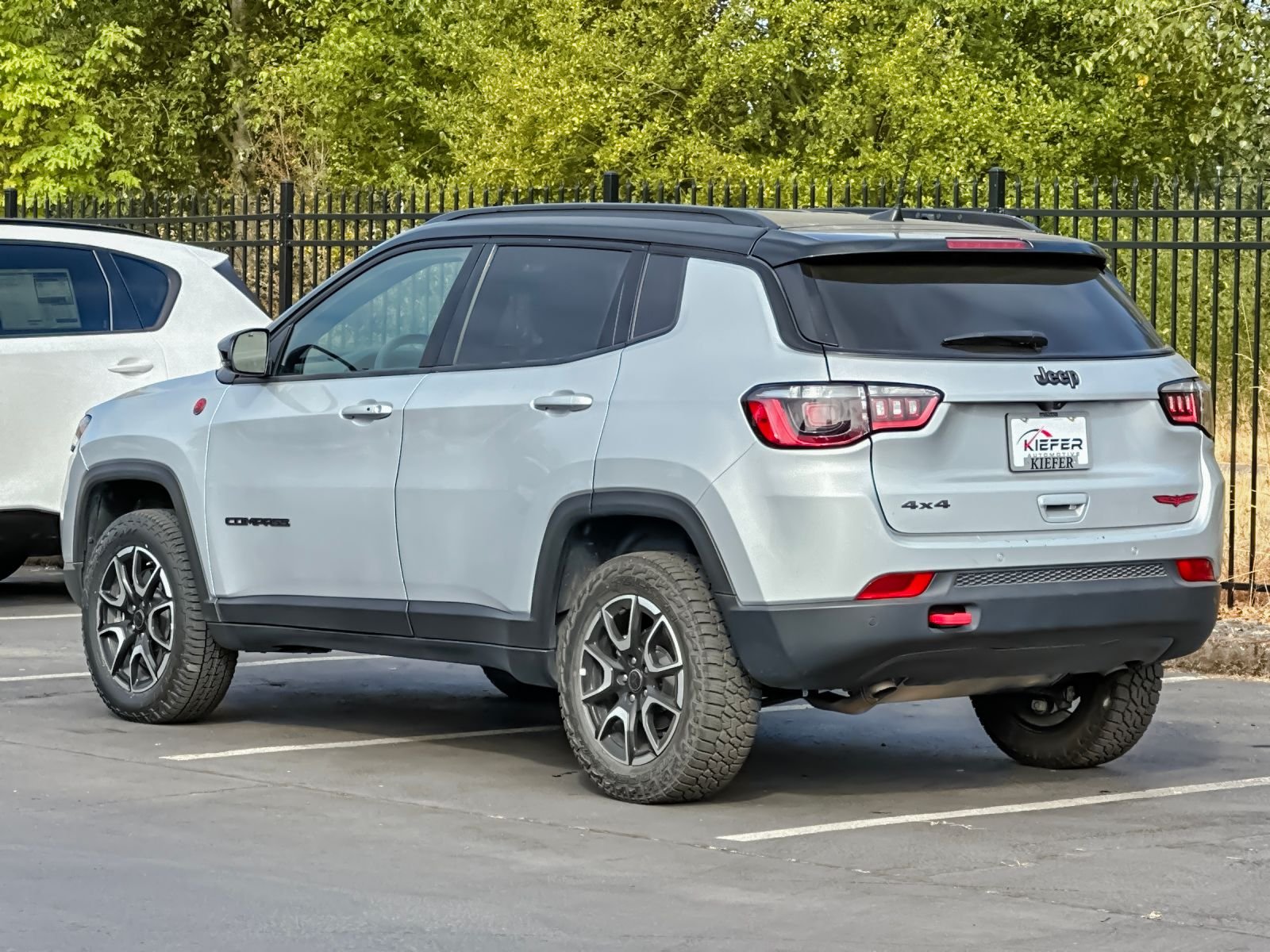 Used 2025 Silver Jeep Trailhawk image 5
