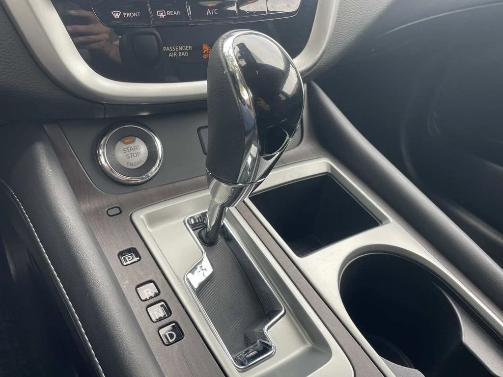 Used 2019 Blue Nissan Platinum image 21