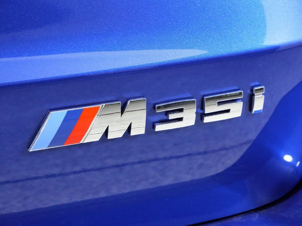 Used 2026 Portimao Blue Metallic BMW M35i image 13