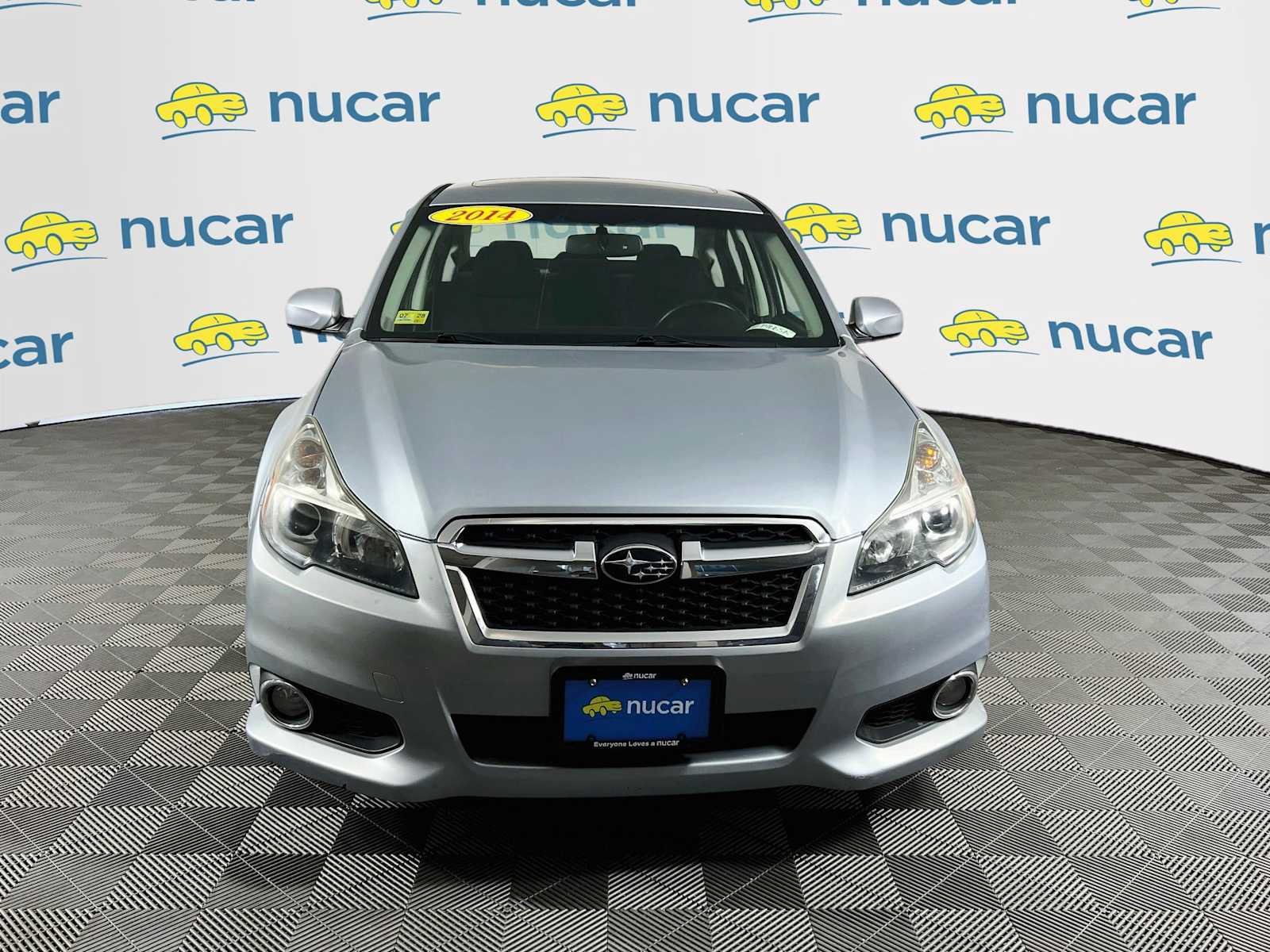 Used 2014 Ice Silver Metallic Subaru 2.5i Premium image 2