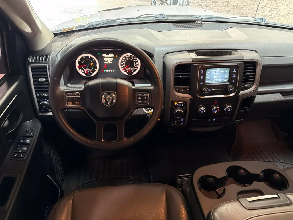 Used 2019 Bright White Clearcoat Ram Express image 16