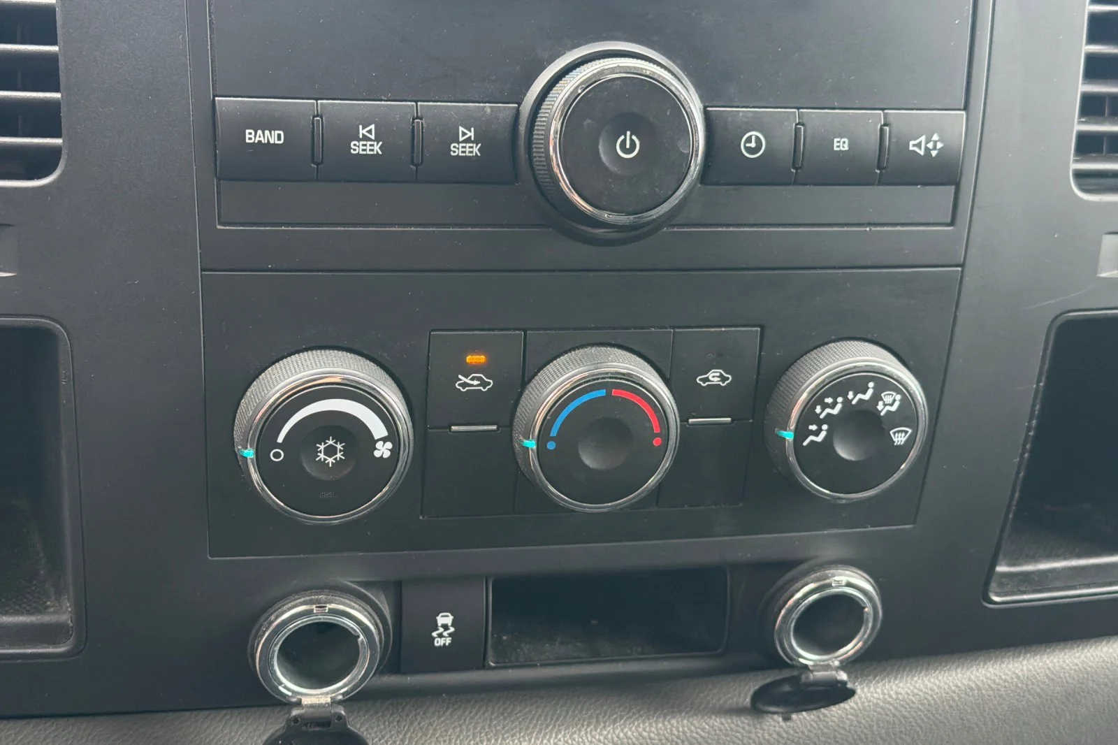 Used 2012 Summit White Chevrolet Work Truck image 16