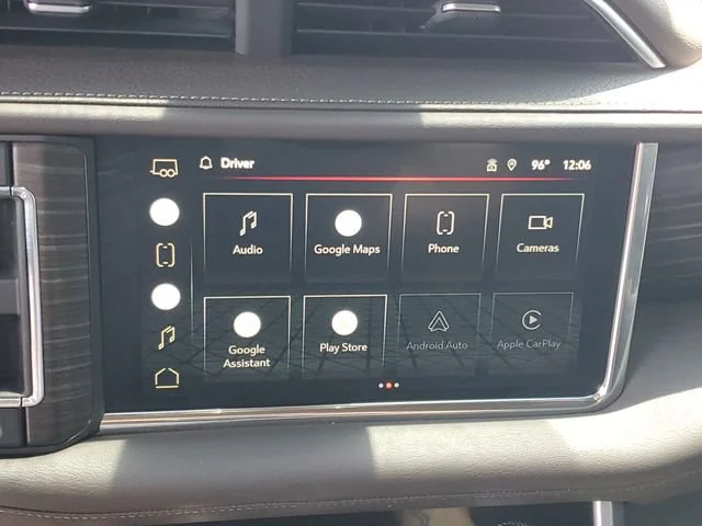 Used 2022 Hunter Metallic GMC Denali image 17