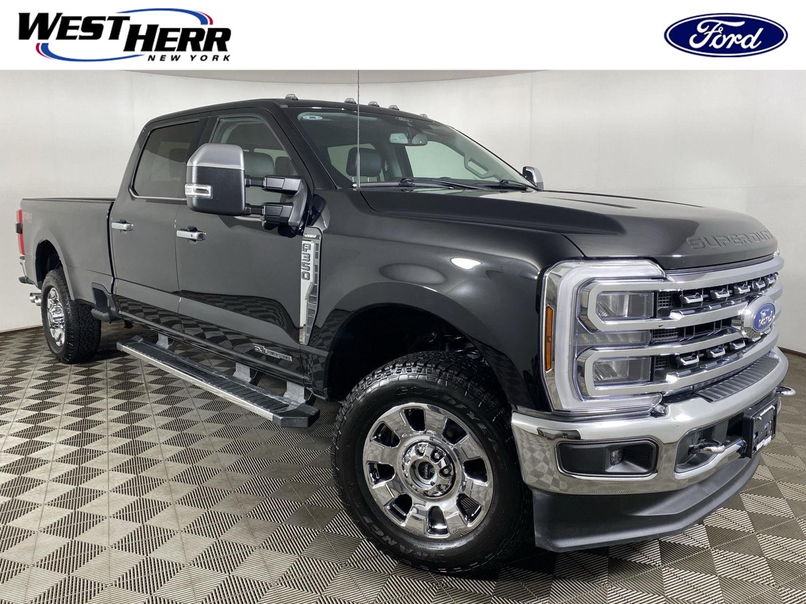 Used 2024 Agate Black Ford LARIAT image 1