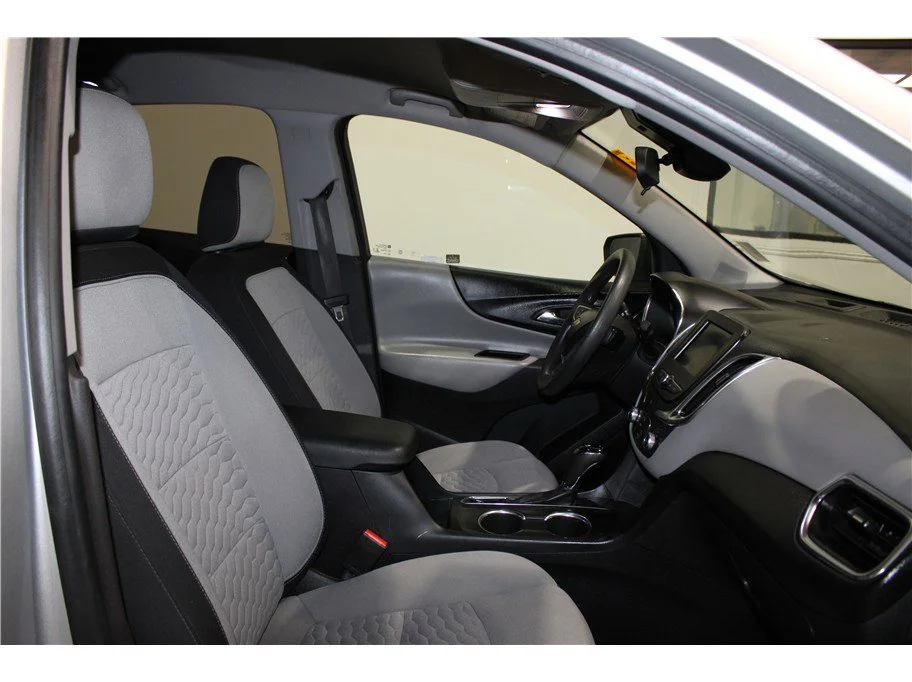 Used 2021 Silver Ice Metallic Chevrolet LS image 22