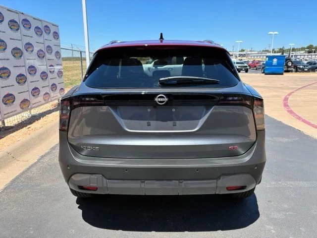 New 2026 Gun Metallic/Scarlet Ember Tintcoat Nissan SR image 5