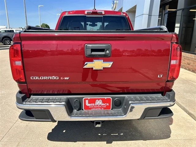 Used 2019 Red CHEVROLET 4WD LT image 5