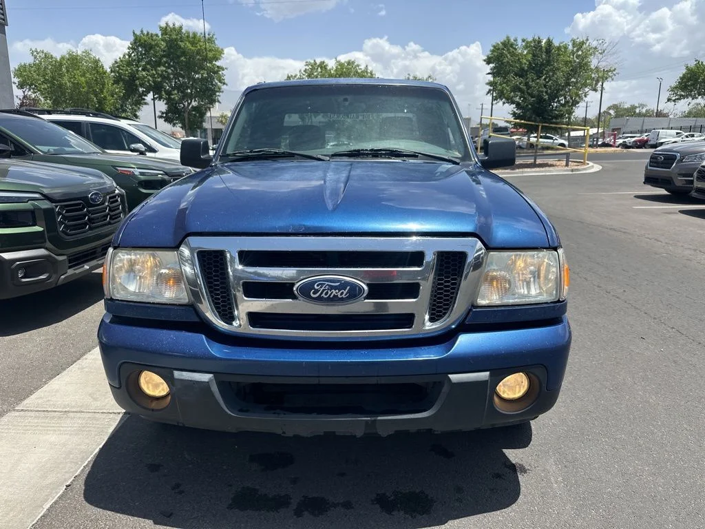 Used 2011 Blue Ford XLT image 2
