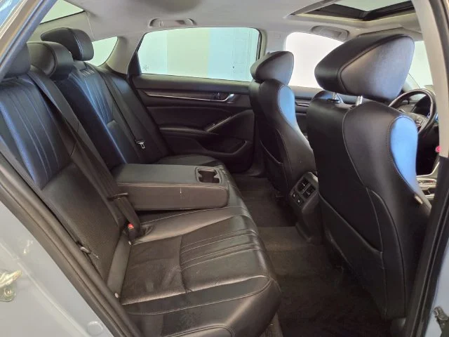 Used 2022  Honda Touring 2.0T image 16