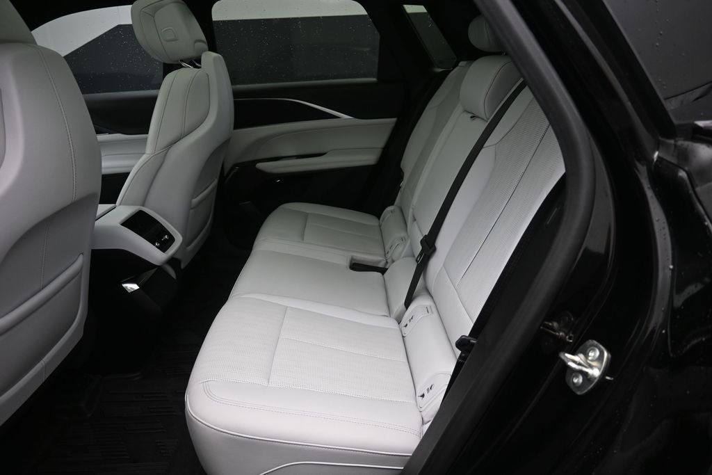Used 2024 Black Cadillac Luxury image 7