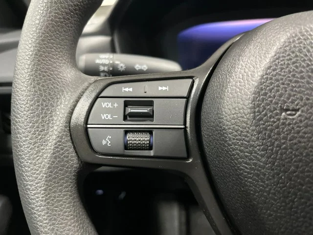 New 2026 Platinum White Pearl Honda SE image 18