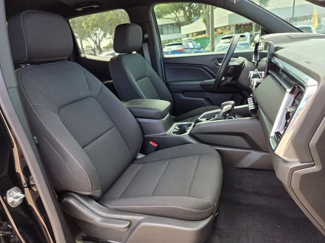 Used 2025 Black GMC Elevation image 16