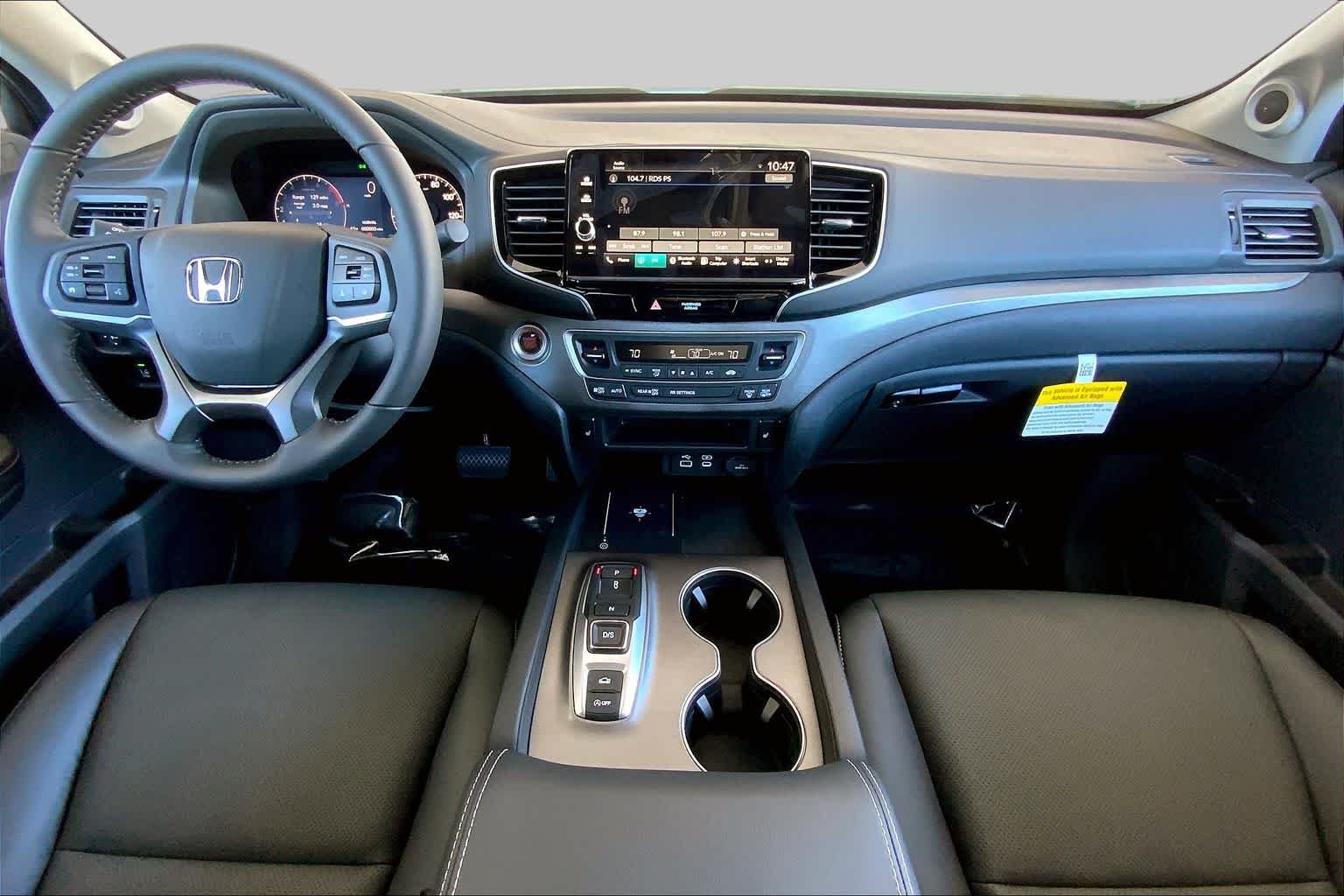 New 2026 Platinum White Pearl Honda RTL image 5