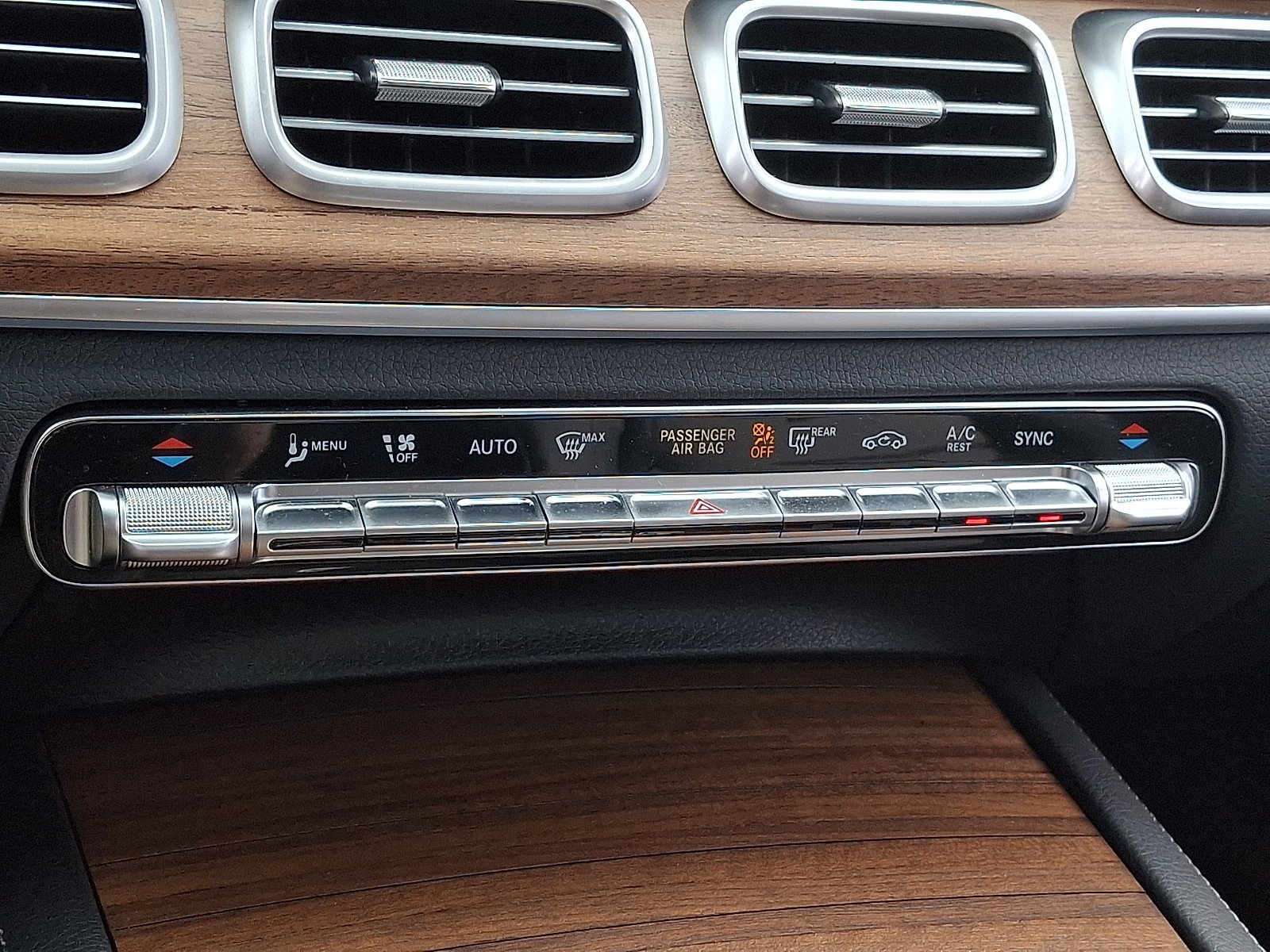 2026 Mercedes-Benz GLE GLE350 - Photo 16