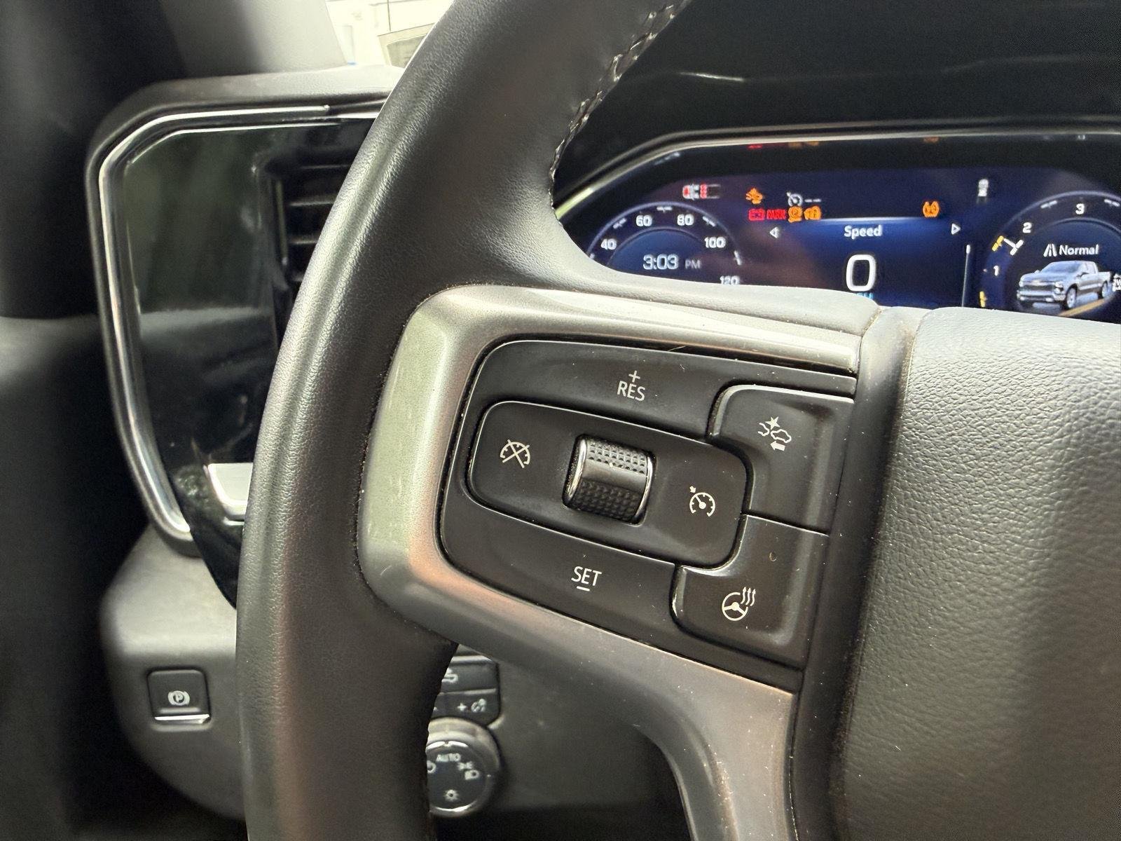 Used 2024 Summit White Chevrolet LT (2FL) image 11