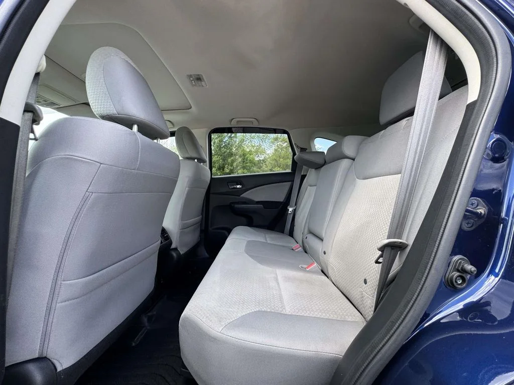 Used 2016  Honda EX image 14
