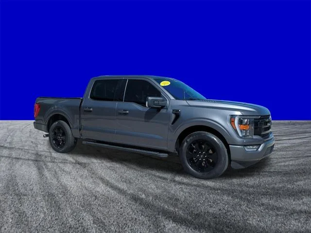 Certified Used 2022 Carbonized Gray Metallic Ford XLT image 2