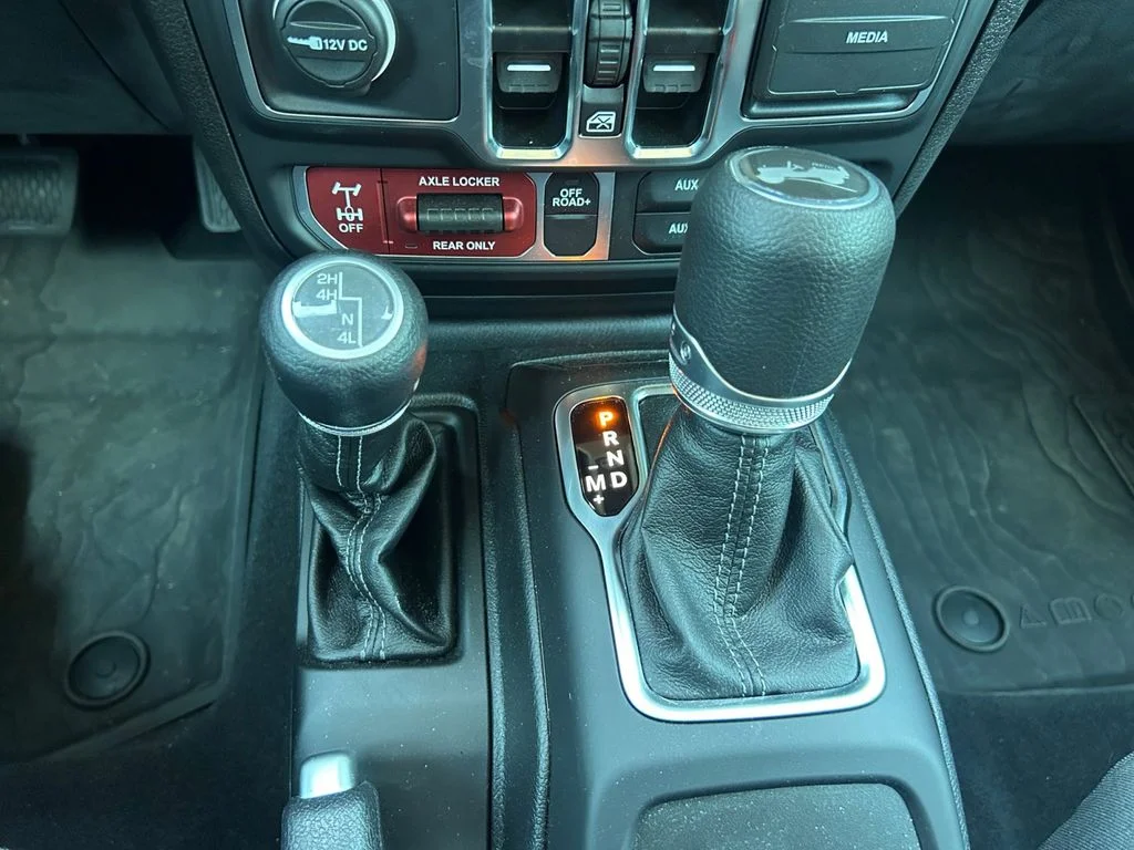 Used 2025 Gray Jeep Willys image 34