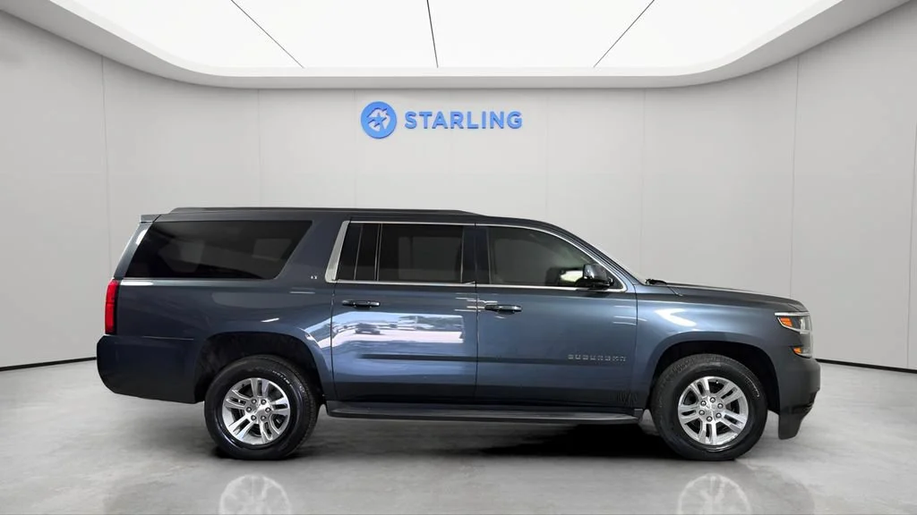 Used 2019 SHADOW GRAY METALLIC Chevrolet LT image 11