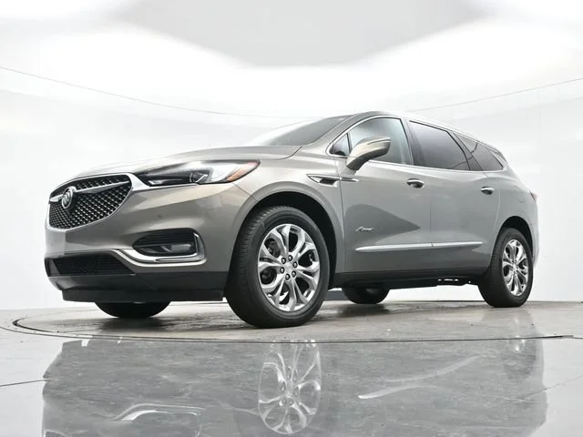 Used 2018 Includes Spectra Gray lower exterior accent color. Buick Avenir image 28