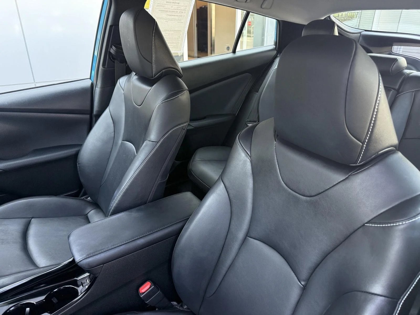 Used 2022 Blue Magnetism Toyota XLE image 13